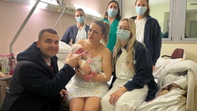 Lara, la prima nata del 2023 all'ospedale di Vaio