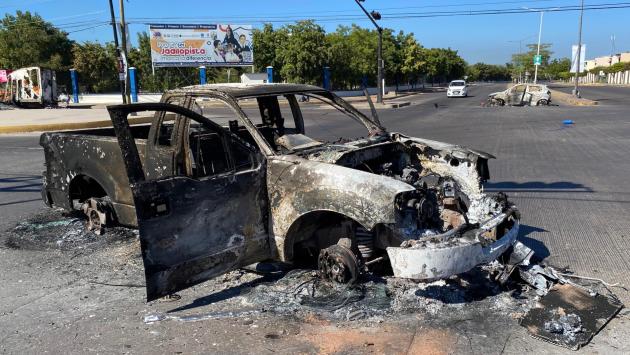 Scontri dopo l'arresto del figlio del "Chapo": 7 morti, auto incendiate, esercito nelle strade