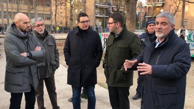 Il sindaco Guerra in visita al quartiere San Leonardo:  "Sono qui per ribadire il mio impegno per la sicurezza del quartiere"