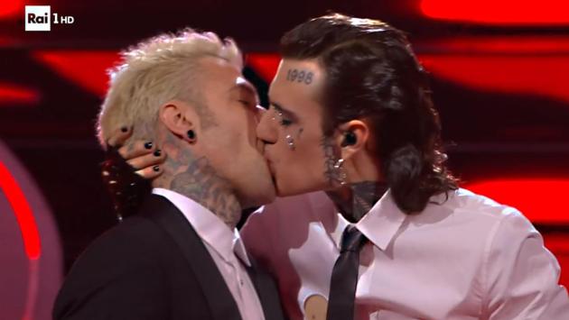 Sanremo: Pro Vita, è un festival gender, il governo intervenga 