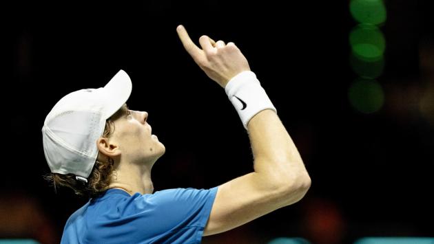 Sinner in finale a Rotterdam: incontrerà Medvedev