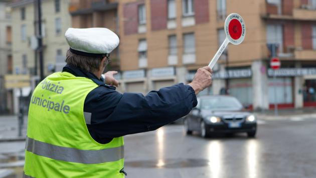 La Vigilia di Natale sarà una "domenica ecologica": limitazioni al traffico entro l'anello delle tangenziali 