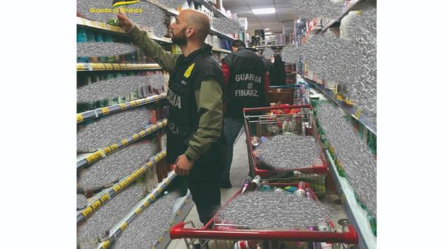 Sequestrati oltre 550 cosmetici contenenti una sostanza dannosa per la salute
