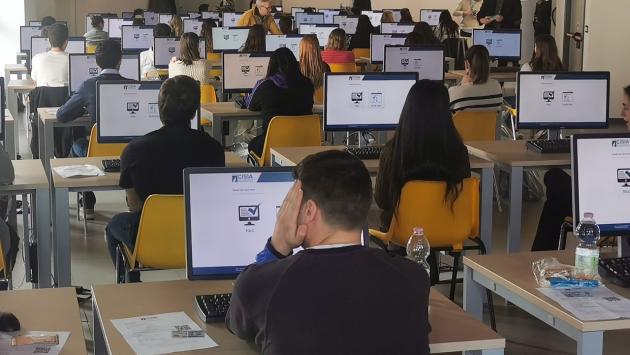 Medicina, al via i nuovi test: la prova è computerizzata e può essere ripetuta due volte fra aprile e luglio