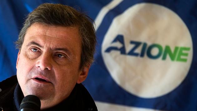 Vizi d'origine  e rivalità . La rapida fine del terzo polo