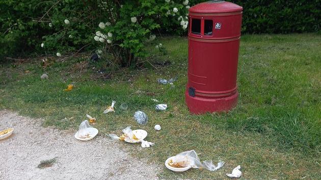 Inciviltà al parco Bizzozero