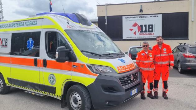 I militi della Pubblica assistenza di Fidenza e un ambulanza sono  a Ravenna