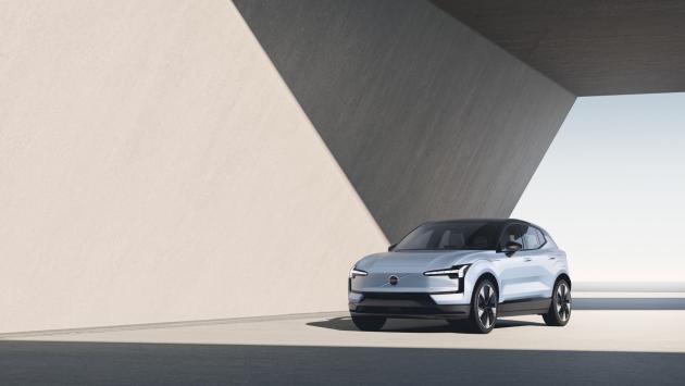 Volvo EX30, ecco il nuovo Suv solo elettrico