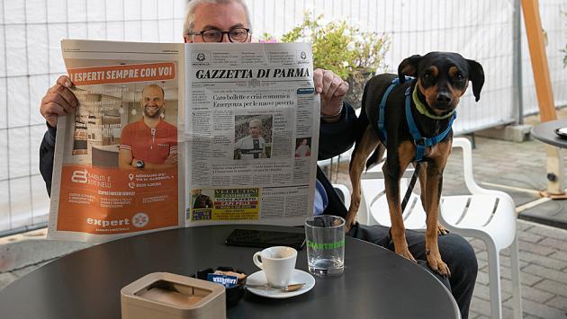 Un caffè con il cronista