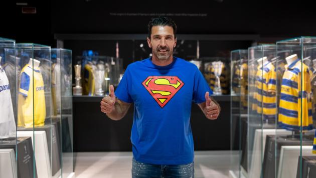 l futuro di Buffon: Gigi lascia o raddoppia? Una scelta non solo sportiva