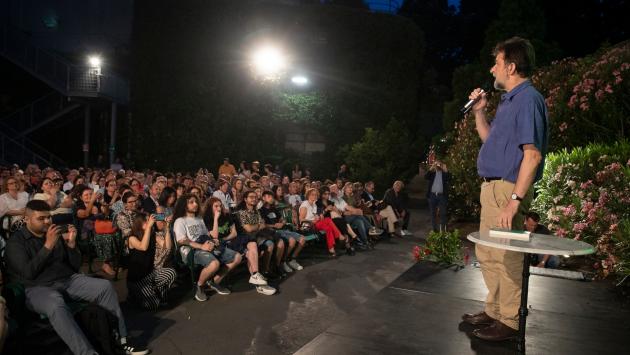 Grande successo (e arena estiva dell'Astra gremita) per l'incontro con Nanni Moretti