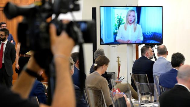 "Dedicato a te", ecco la card contro il caro prezzi: 380 euro a 5mila famiglie parmigiane
