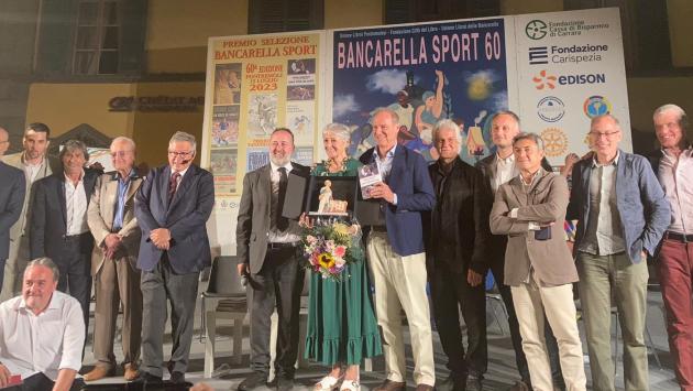 Bancarella Sport: Sara Simeoni vola più in alto di tutti