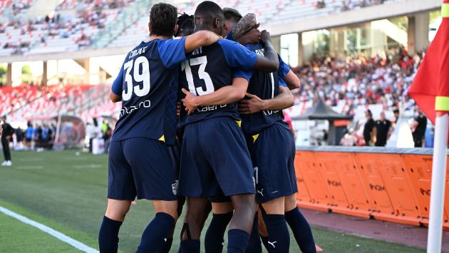 I tifosi dopo la vittoria del Parma a Bari: «Partenza col piede giusto ma mancano  due pedine» 