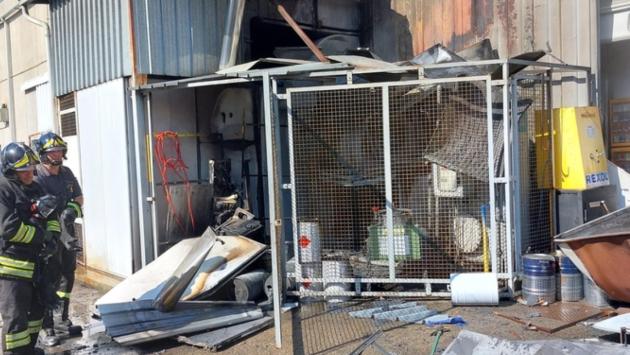 Modena, esplosione nella carrozzerie: un operaio muore. Era stato portato al Centro grandi ustionati del Maggiore. 