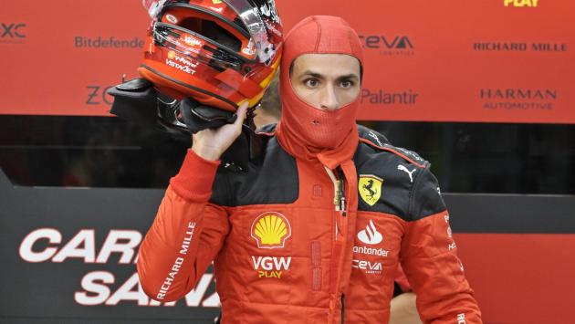 Gp di Singapore: pole position di Sainz, terzo Leclerc. Red Bull indietro 