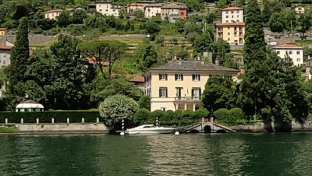 Amal preferisce la Costa Azzurra, George Clooney vende Villa Oleandra sul lago di Como