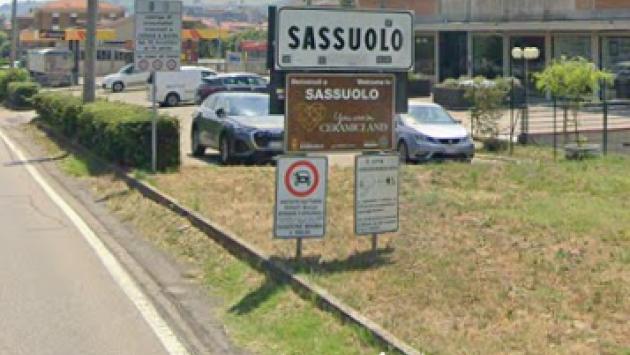Esce da scuola e scompare a Sassuolo: si cerca un 15enne di Castellarano. Appelli sui social 
