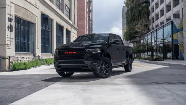 Ram 1500, limited edition con (RED)