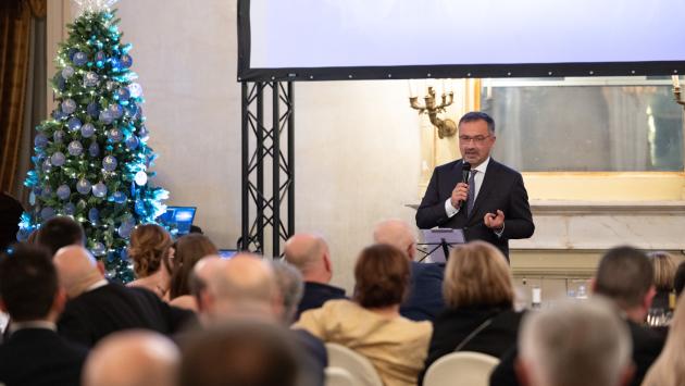 Flo festeggia i 50 anni di crescita con i dipendenti da tutta Europa