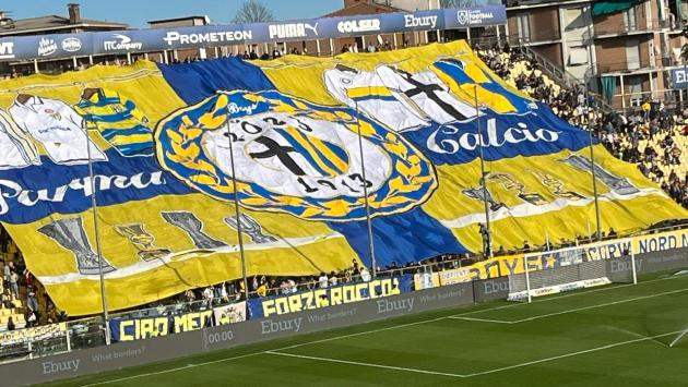 "Dal vivo è un'altra cosa":  domani alle ore 15 comincia la campagna abbonamenti  del Parma