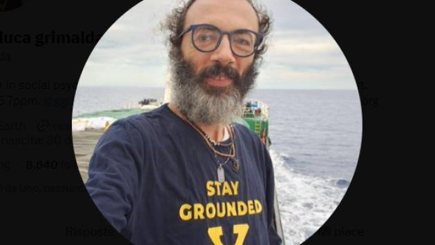 E' tornato a casa Gianluca Grimalda, licenziato perché non voleva usare l'aereo per motivi ambientali
