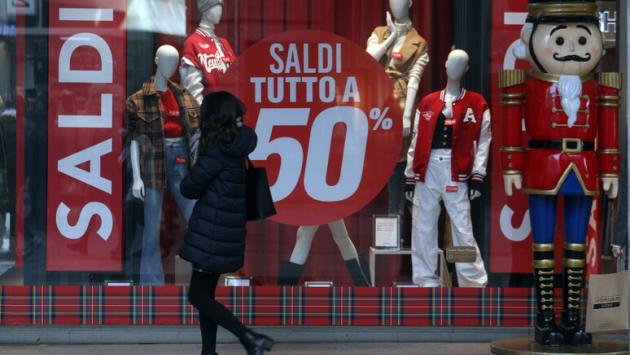 Saldi al via. Confcommercio, giro d'affari da 4,8 miliardi 