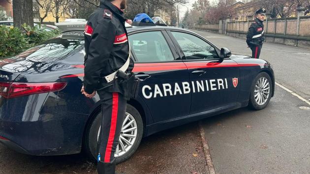 Reggio Emilia, evade dai domiciliari per un incontro romantico. Preso dai carabinieri