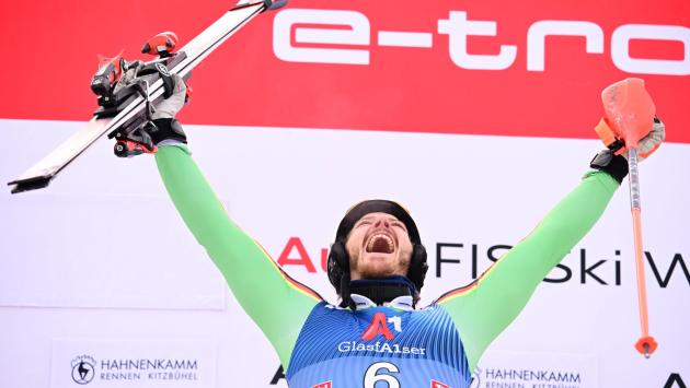 Slalom speciale di Kitzbühel: vince Strasser. L'italiano Sala è nono