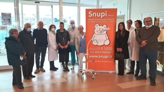 Tramite Snupi donato "Trova vene" per la pediatria dell'Ospedale Maggiore