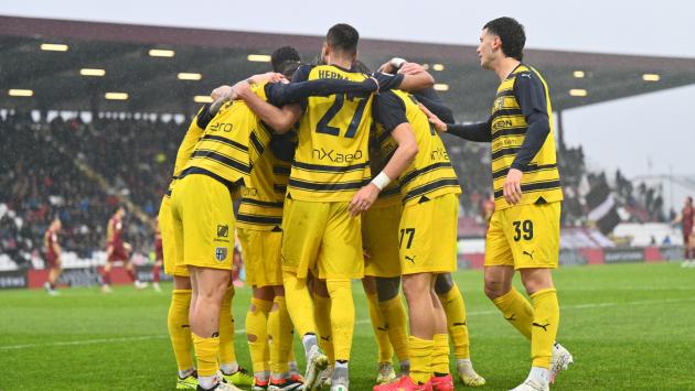 Cittadella-Parma 1-2:  grande vittoria  per i crociati che si portano a casa 3 punti. Sfondati i 50 punti in classifica