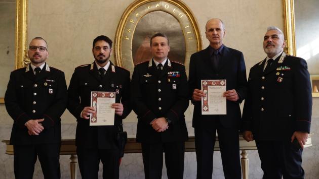 Carabinieri coraggiosi e preparati: premiati dal colonnello Andrea Pagliaro 