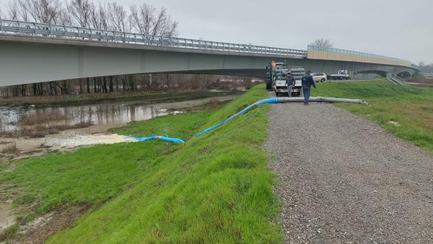 Squadre del consorzio di bonifica parmense in azione a Sorbolo Mezzani, Fontanellato e Sissa Trecasali