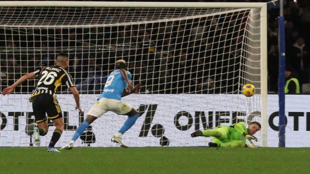 Serie A: Il Napoli fa il colpaccio e batte la Juventus (2-1)