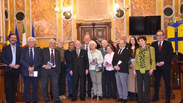 Ricevuta in Comune  l'Associazione Nazionale Italia Austria in Municipio