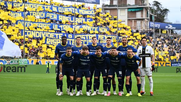 Dentro Sohm e Partipilo - 64' Parma-Catanzaro 0-2