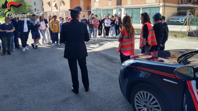 I carabinieri incontrano gli studenti per “Cultura della Legalità”