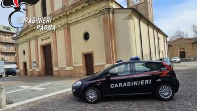 Noceto: Ruba i soldi a casa di conoscenti, messa alle strette, si pente e li restituisce, ammettendo le proprie colpe. Denunciata 