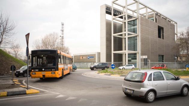 Lunedì modifiche alla circolazione in via Mantova per l'installazione di un varco elettronico