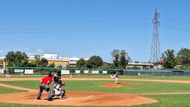 Junior Parma  serie b, doppietta e sorpasso sul Piacenza