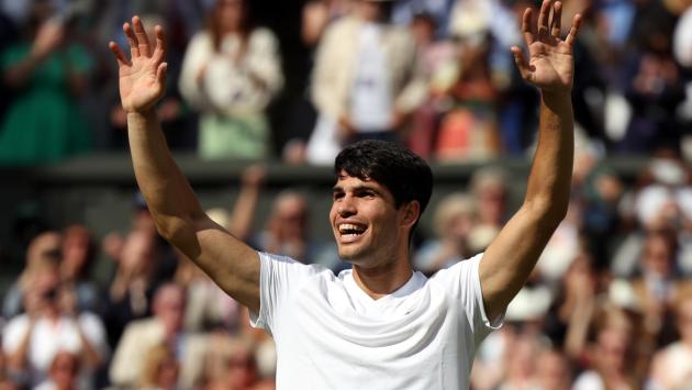 Djokovic ancora battuto, Wimbledon resta di Alcaraz 