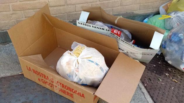 Borgo Rett, problema rifiuti "on the road"