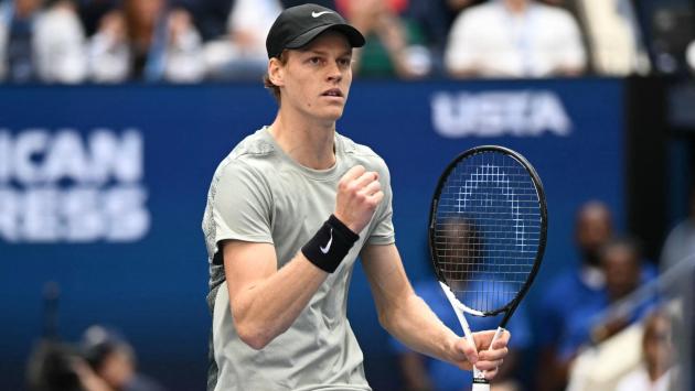 Sinner re d'America, 6-3, 6-4, 7-5 batte Fritz e vince gli Us Open