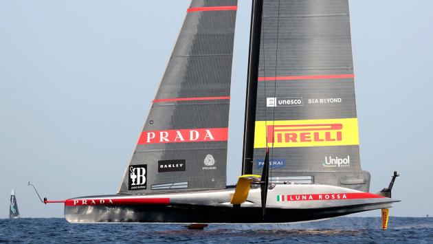  Dopo  5 regate Luna Rossa e Ineos Britannia avanti 4-1. Manca il vento, oggi non si gareggia