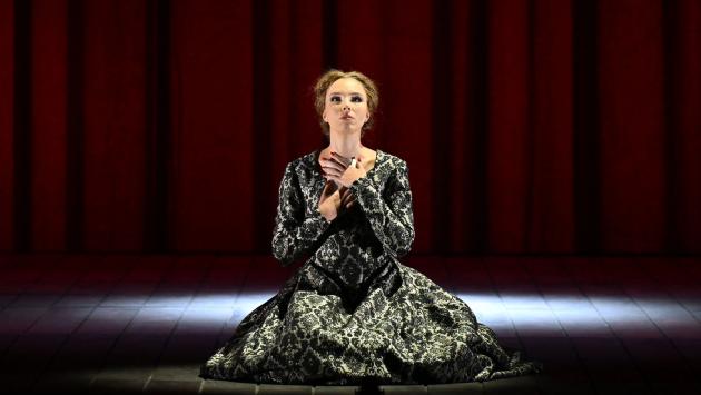 Macbeth nella versione francese del 1865 per la prima volta in forma scenica in tempi moderni debutta al xxiv festival verdi