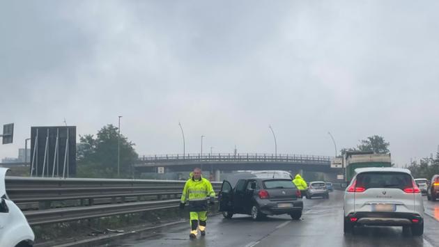 Maxi tamponamento in tangenziale 