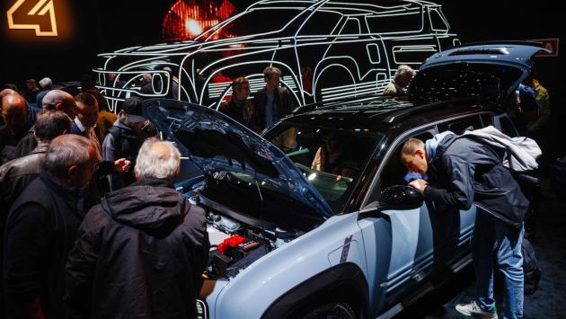 I cinesi  alla conquista dell'Europa dell'auto