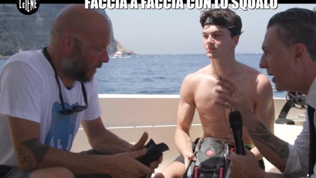 Matteo Mariotti, a un anno dall'incidente, torna faccia a faccia con lo squalo 