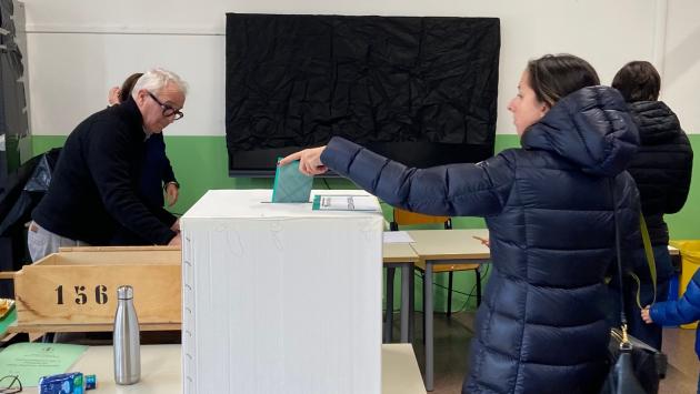 Regionali: dalle ore 7 seggi aperti, per ora ancora poco "traffico"