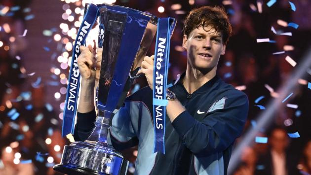 Battuto Fritz 6-4, 6-4. Sinner riscrive ancora la storia: è il primo italiano a vincere le Atp Finals
